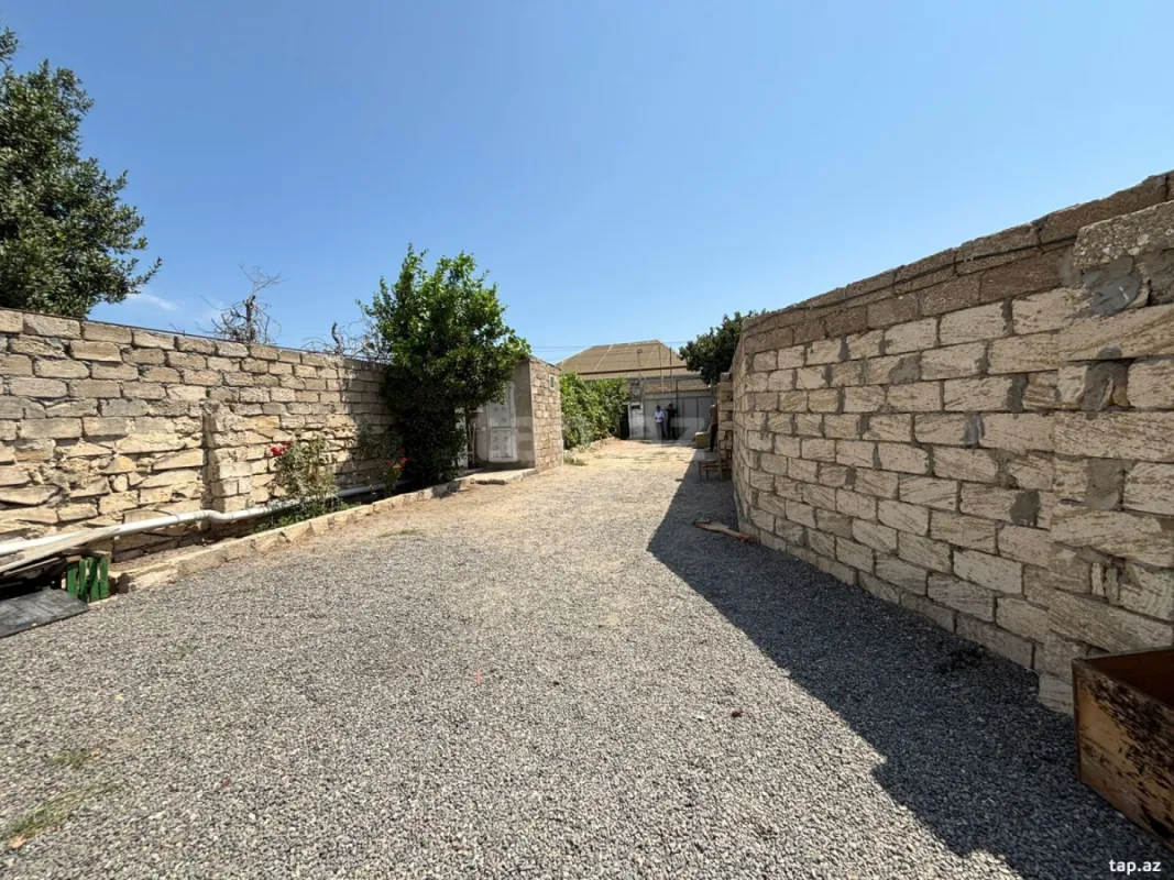 Satılır 2 otaqlı həyət evi