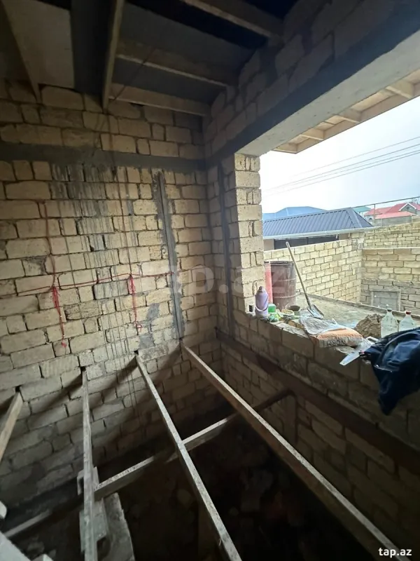 Satılır 3 otaqlı həyət evi 110 m²