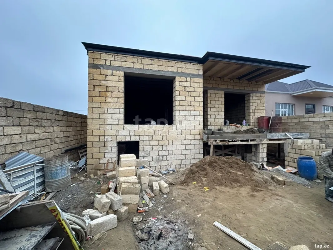Satılır 3 otaqlı həyət evi 110 m²