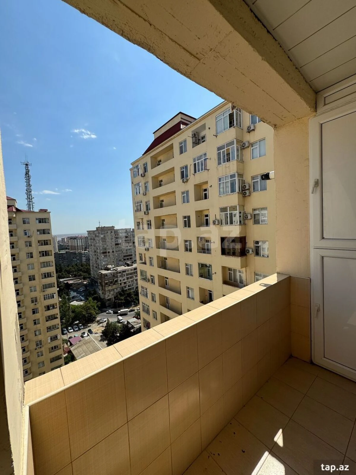 Satılır 3 otaqlı yeni tikili 95 m²