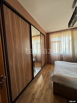 Satılır 3 otaqlı yeni tikili 95 m²