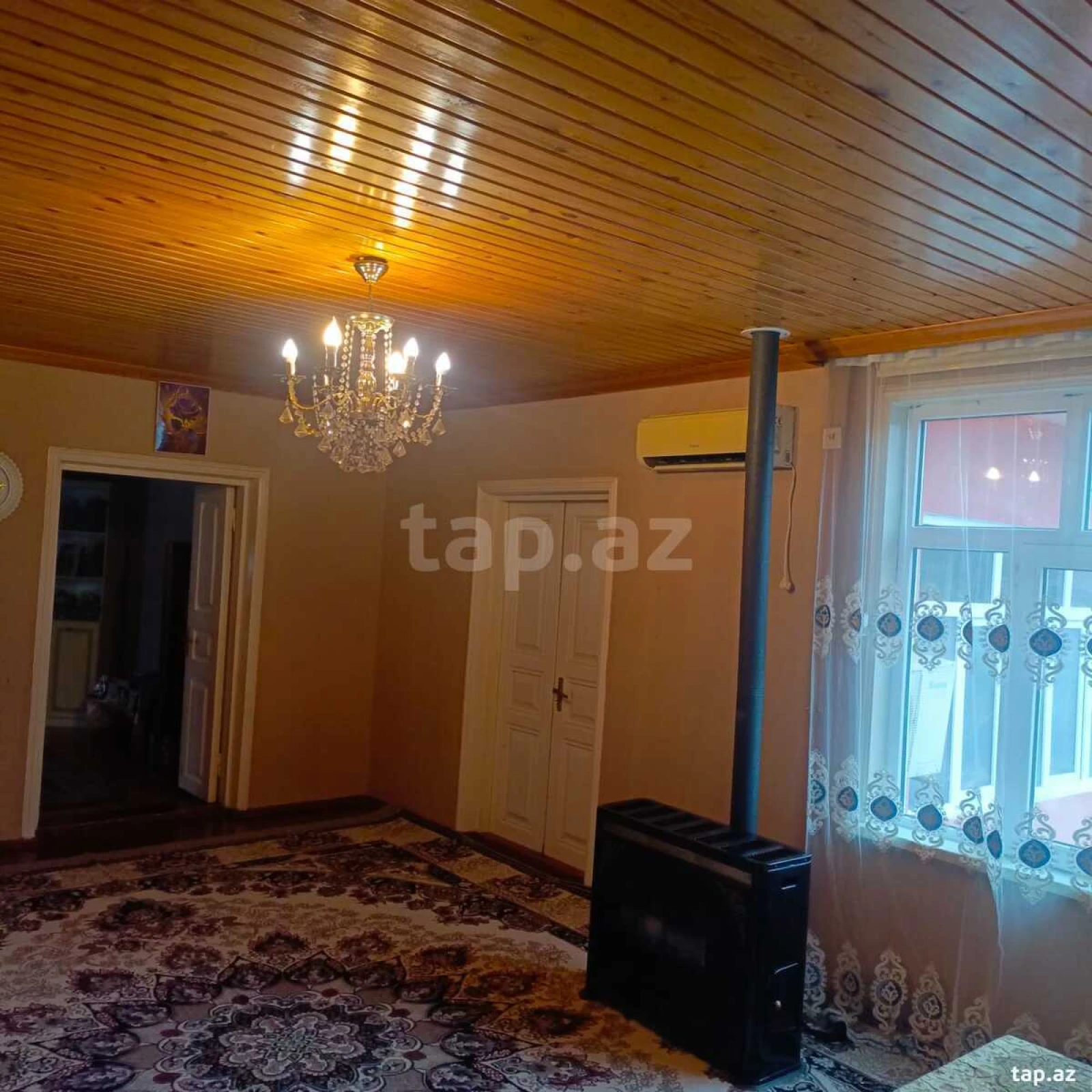 Satılır 4 otaqlı həyət evi