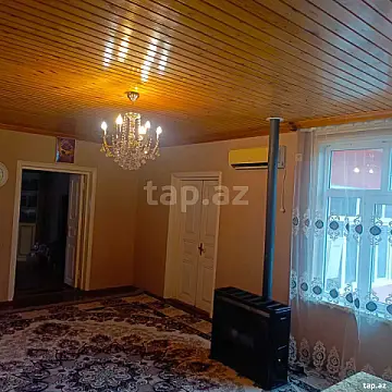 Satılır 4 otaqlı həyət evi