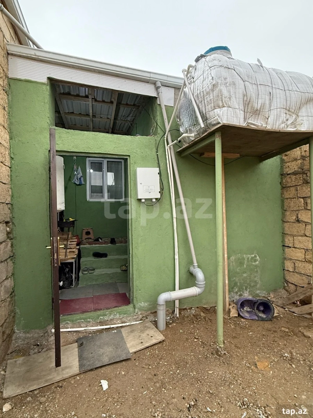 Satılır 2 otaqlı həyət evi 40 m²