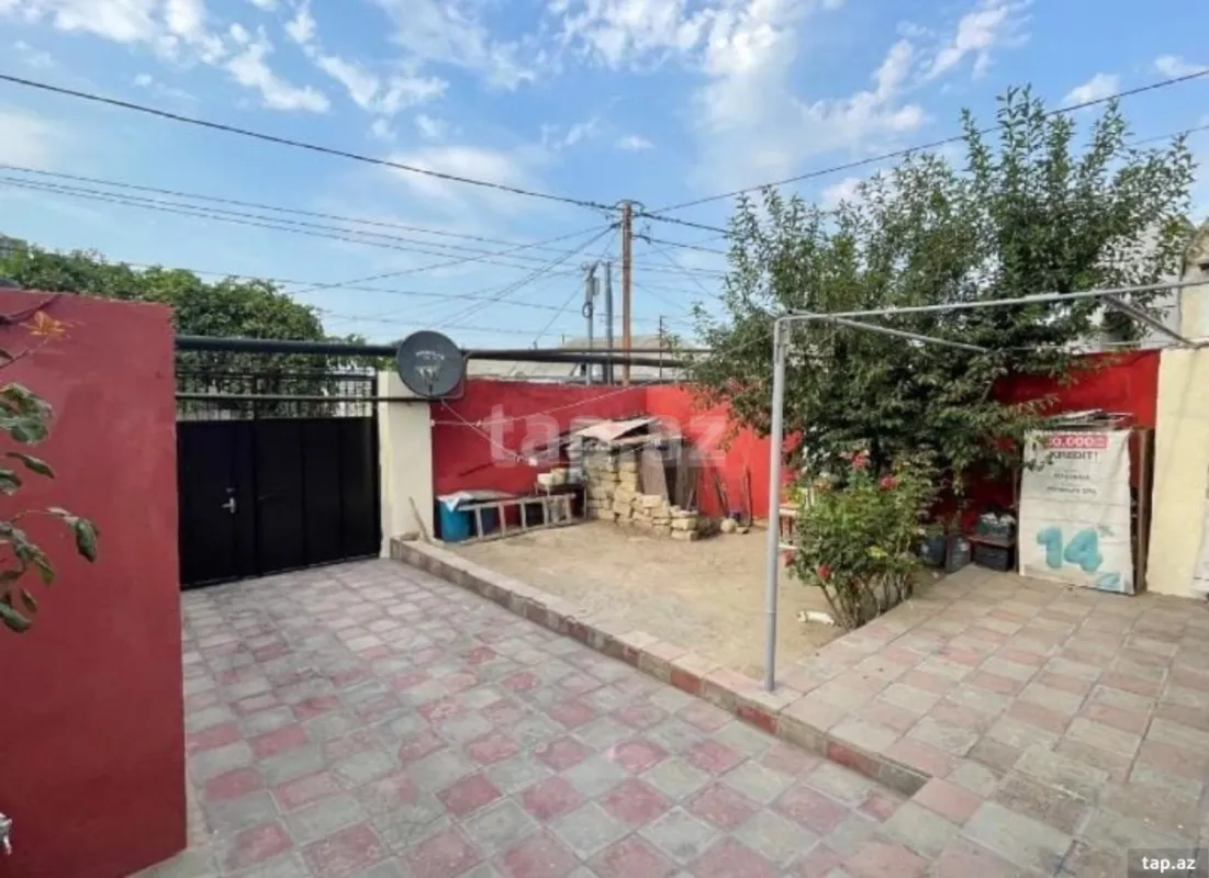 Satılır 3 otaqlı həyət evi
