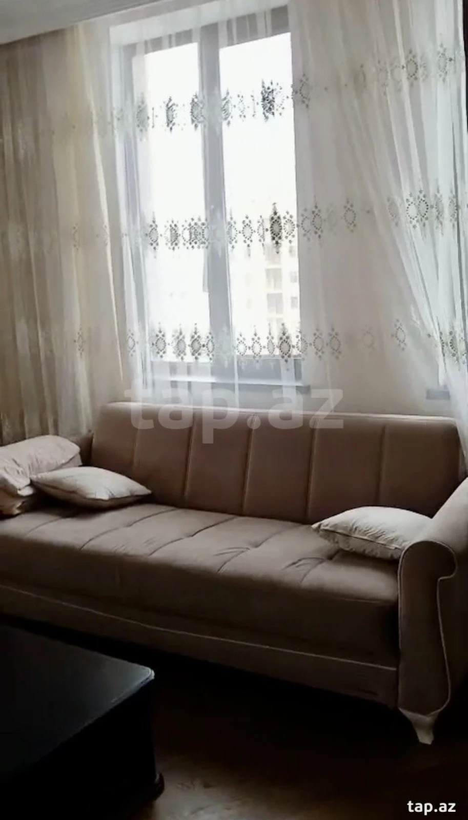 Satılır 3 otaqlı yeni tikili 105 m²