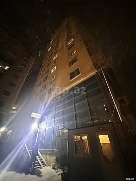 Satılır 3 otaqlı yeni tikili 105 m²