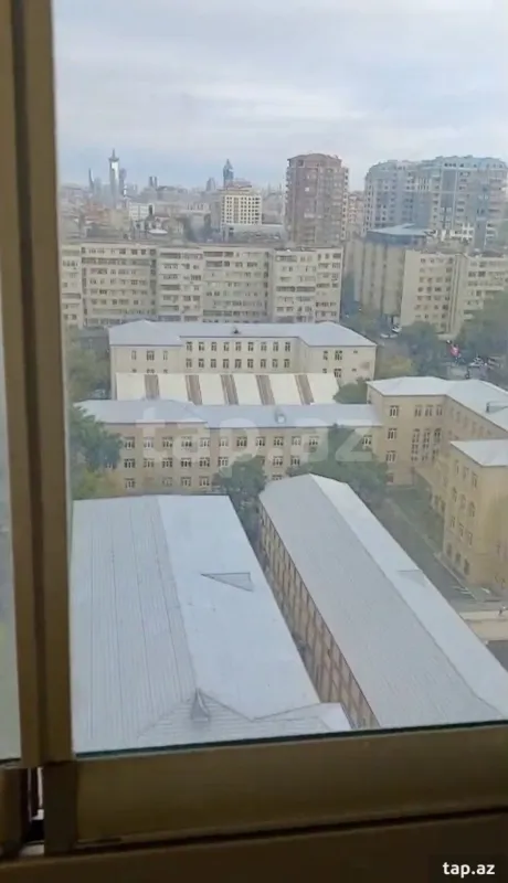 Satılır 3 otaqlı yeni tikili 105 m²