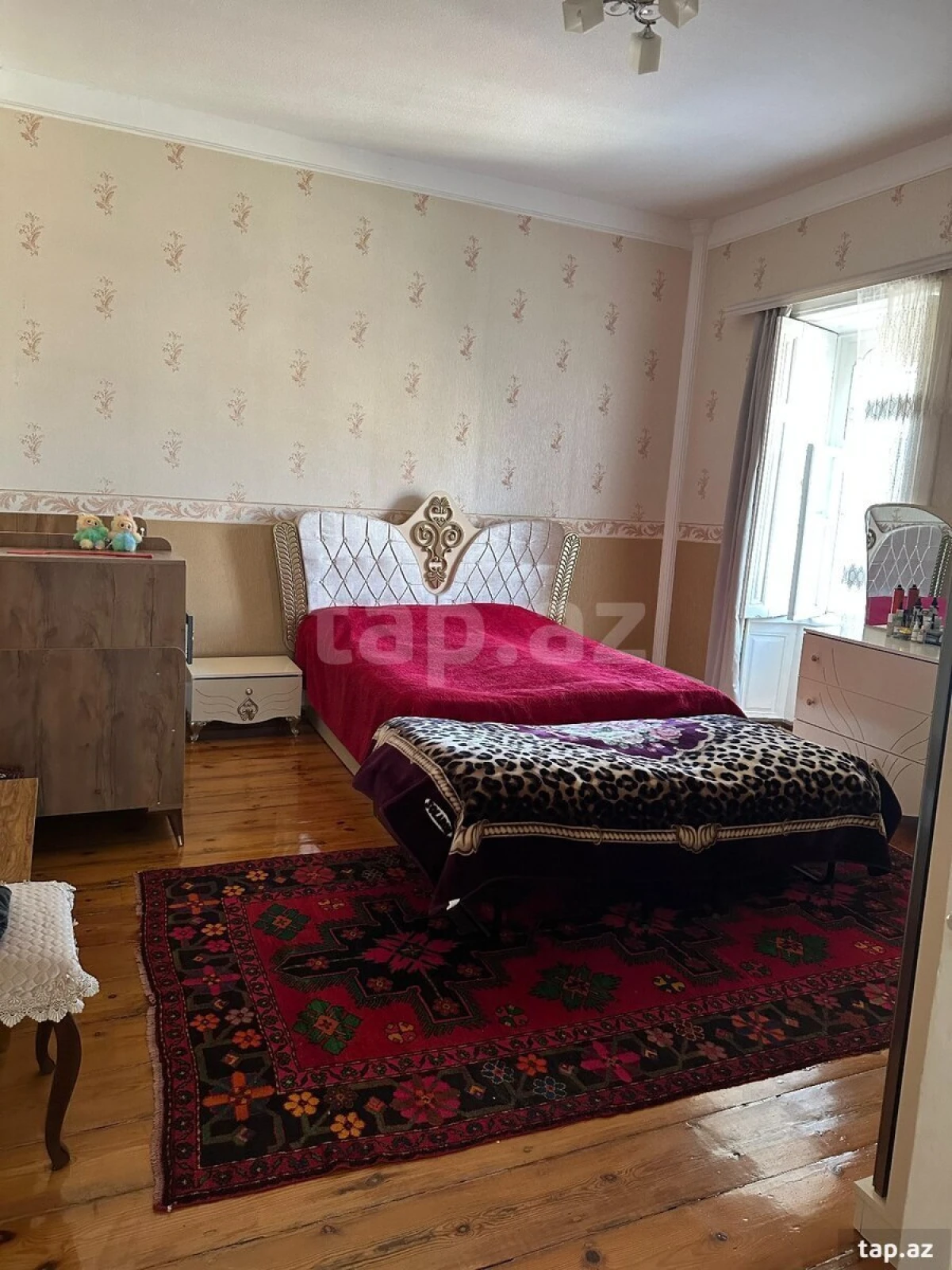 Satılır 5 otaqlı həyət evi