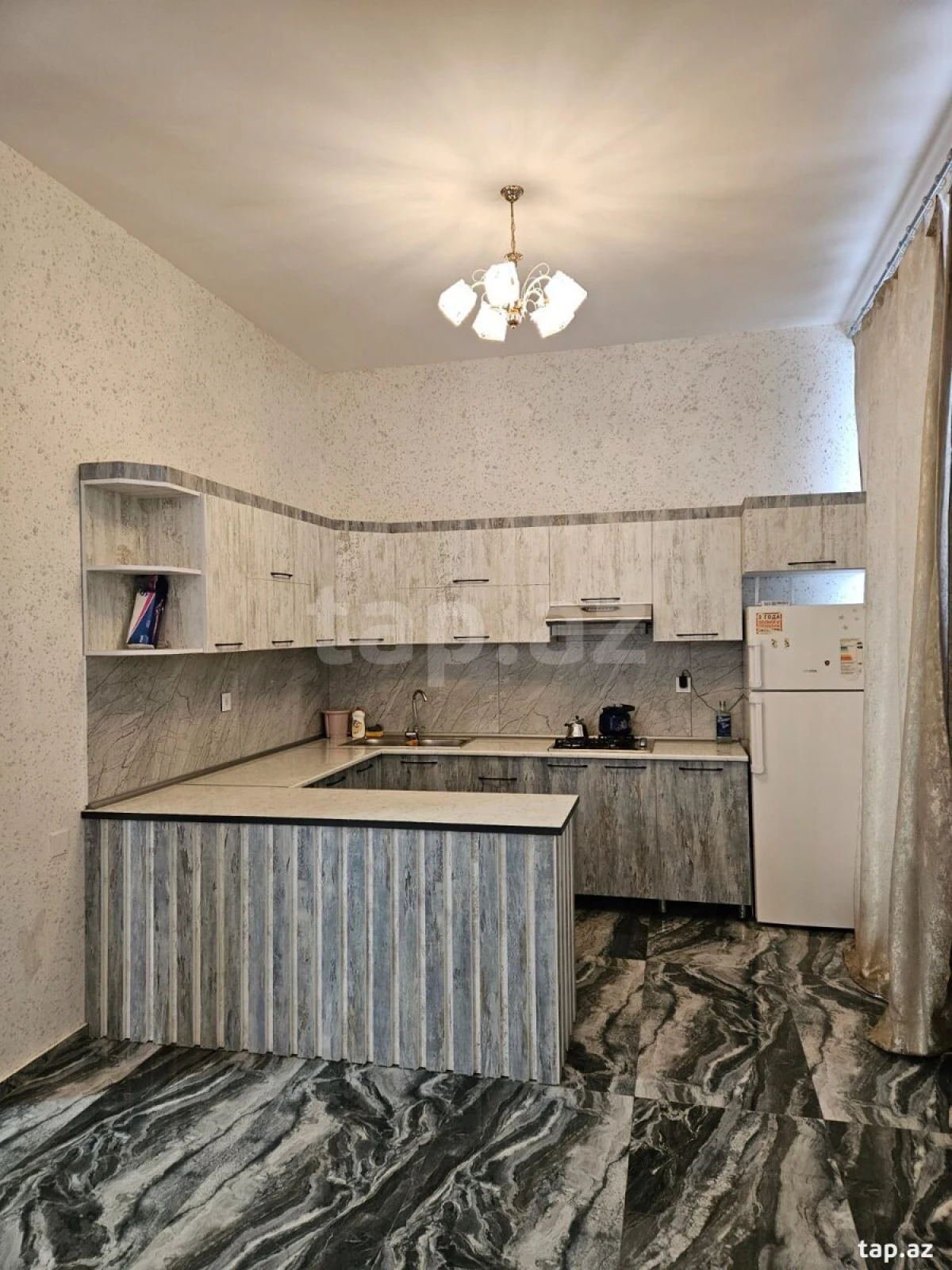 Kirayə verilir 4 otaqlı həyət evi