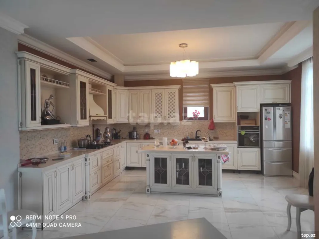 Kirayə verilir 5 otaqlı həyət evi