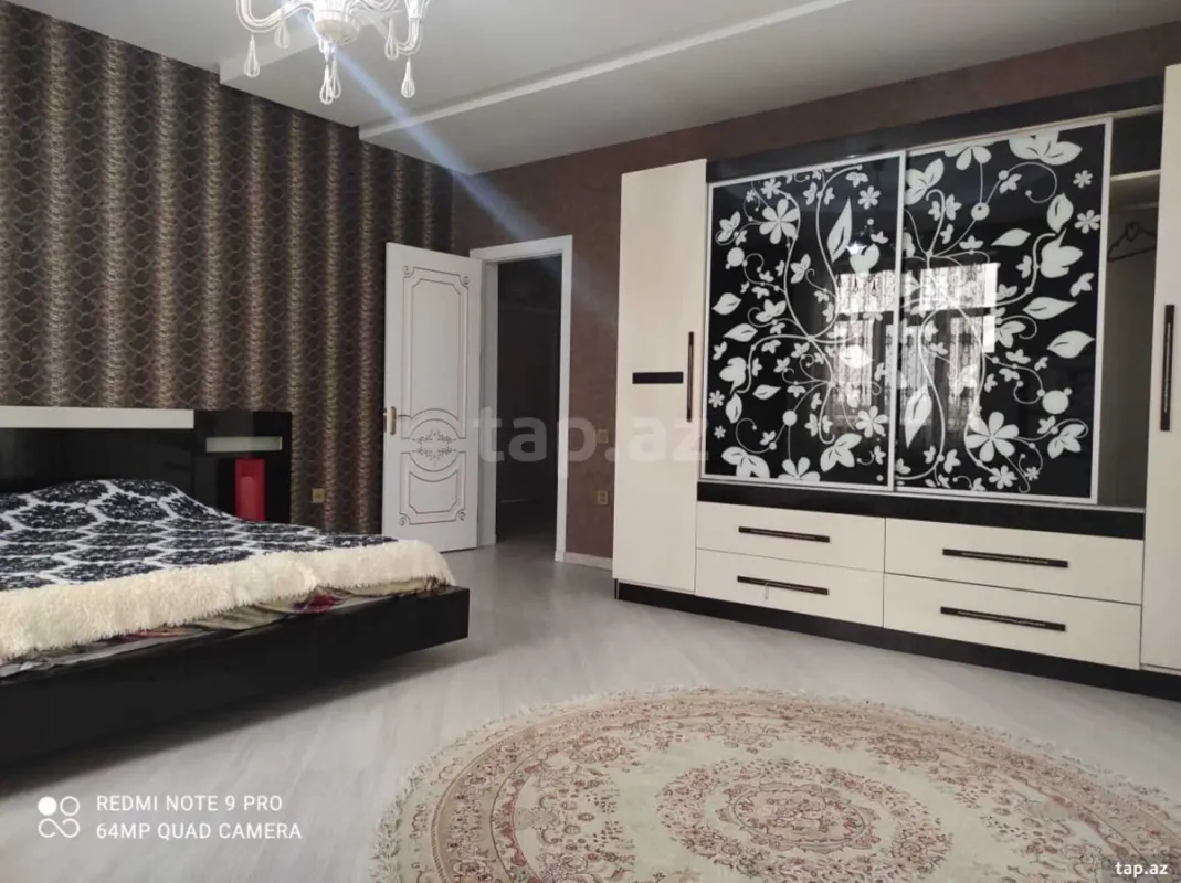 Kirayə verilir 5 otaqlı həyət evi