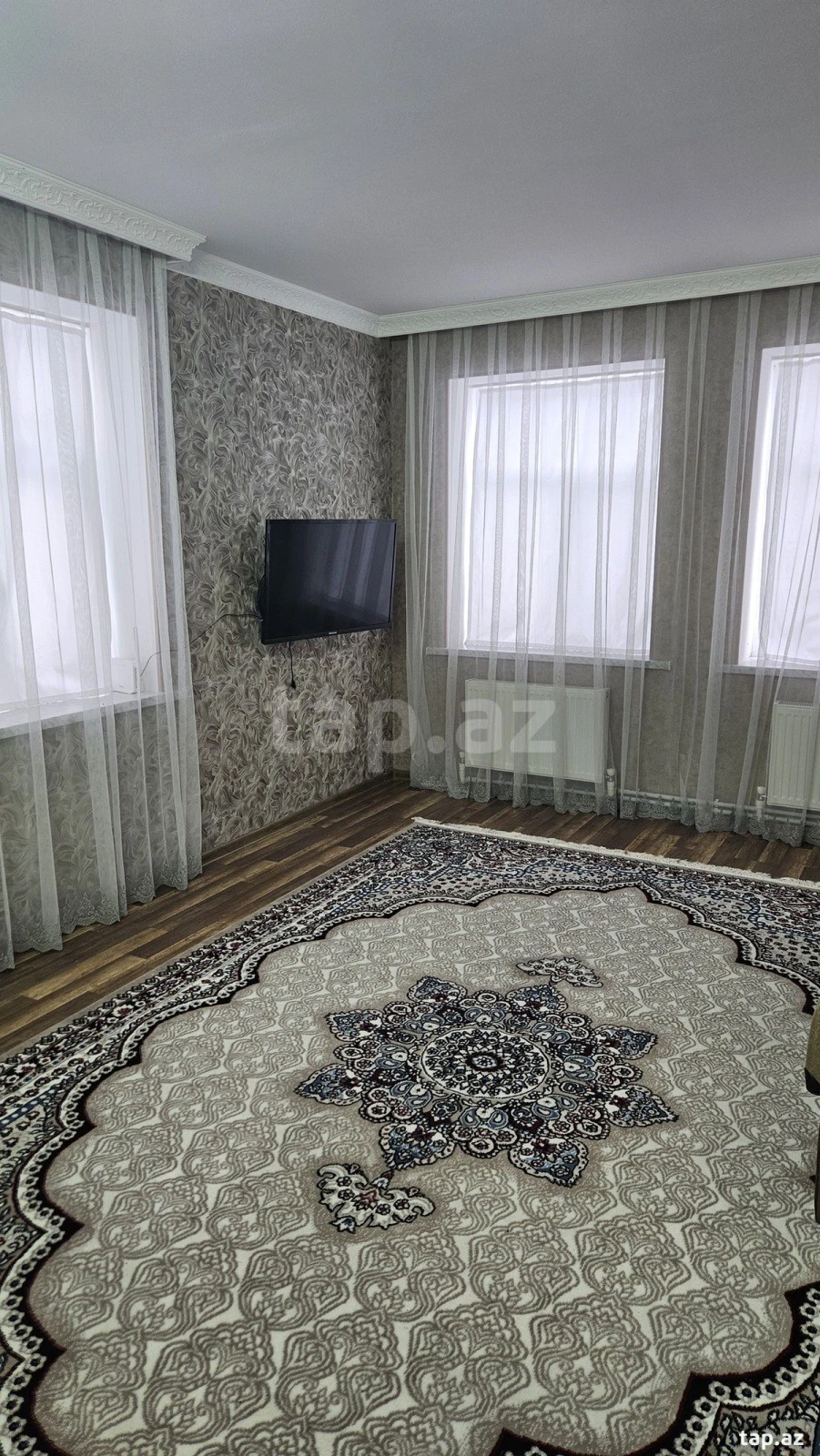 Satılır 3 otaqlı həyət evi