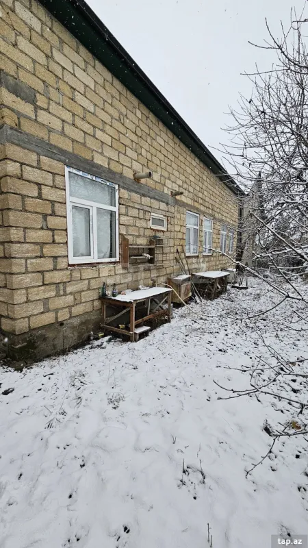 Satılır 3 otaqlı həyət evi