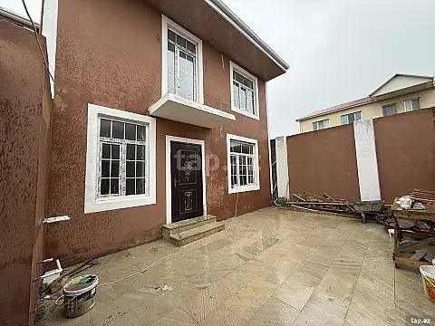 Satılır 4 otaqlı həyət evi