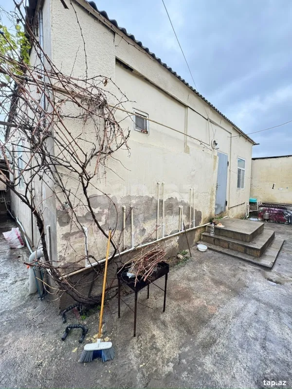Satılır 3 otaqlı həyət evi