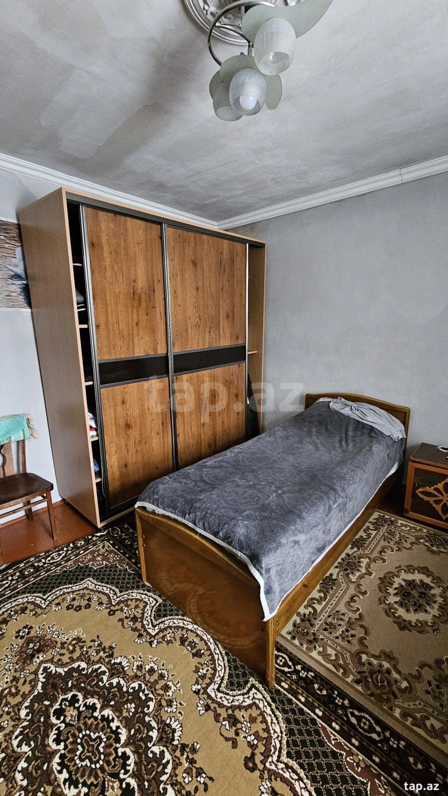 Satılır 5 otaqlı həyət evi