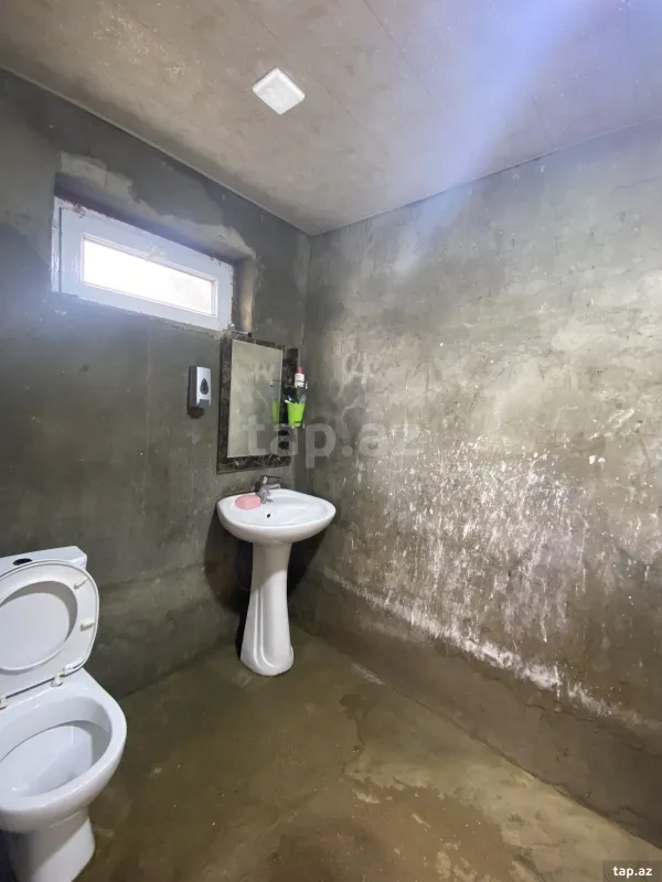 Satılır 2 otaqlı həyət evi