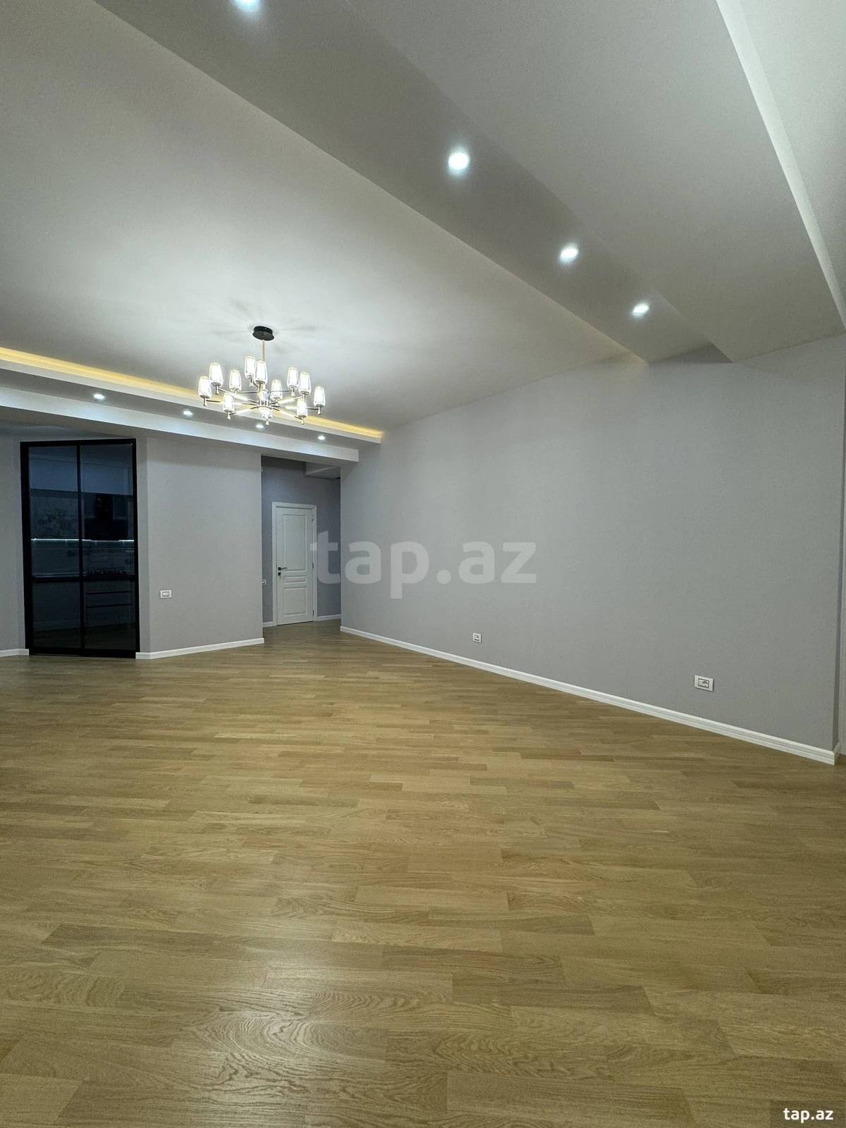 Satılır 4 otaqlı yeni tikili 154 m²