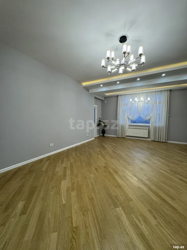 Satılır 4 otaqlı yeni tikili 154 m²