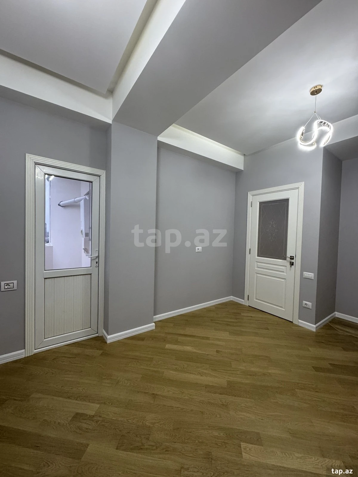 Satılır 4 otaqlı yeni tikili 154 m²