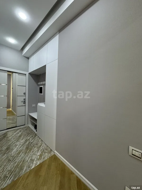 Satılır 4 otaqlı yeni tikili 154 m²