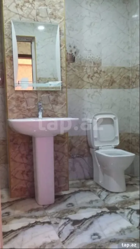 Kirayə verilir 2 otaqlı yeni tikili 58 m²