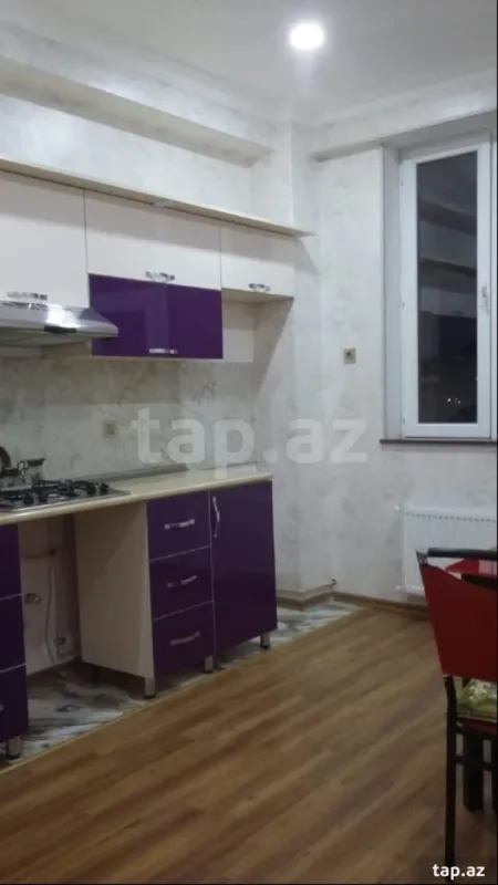 Kirayə verilir 2 otaqlı yeni tikili 58 m²