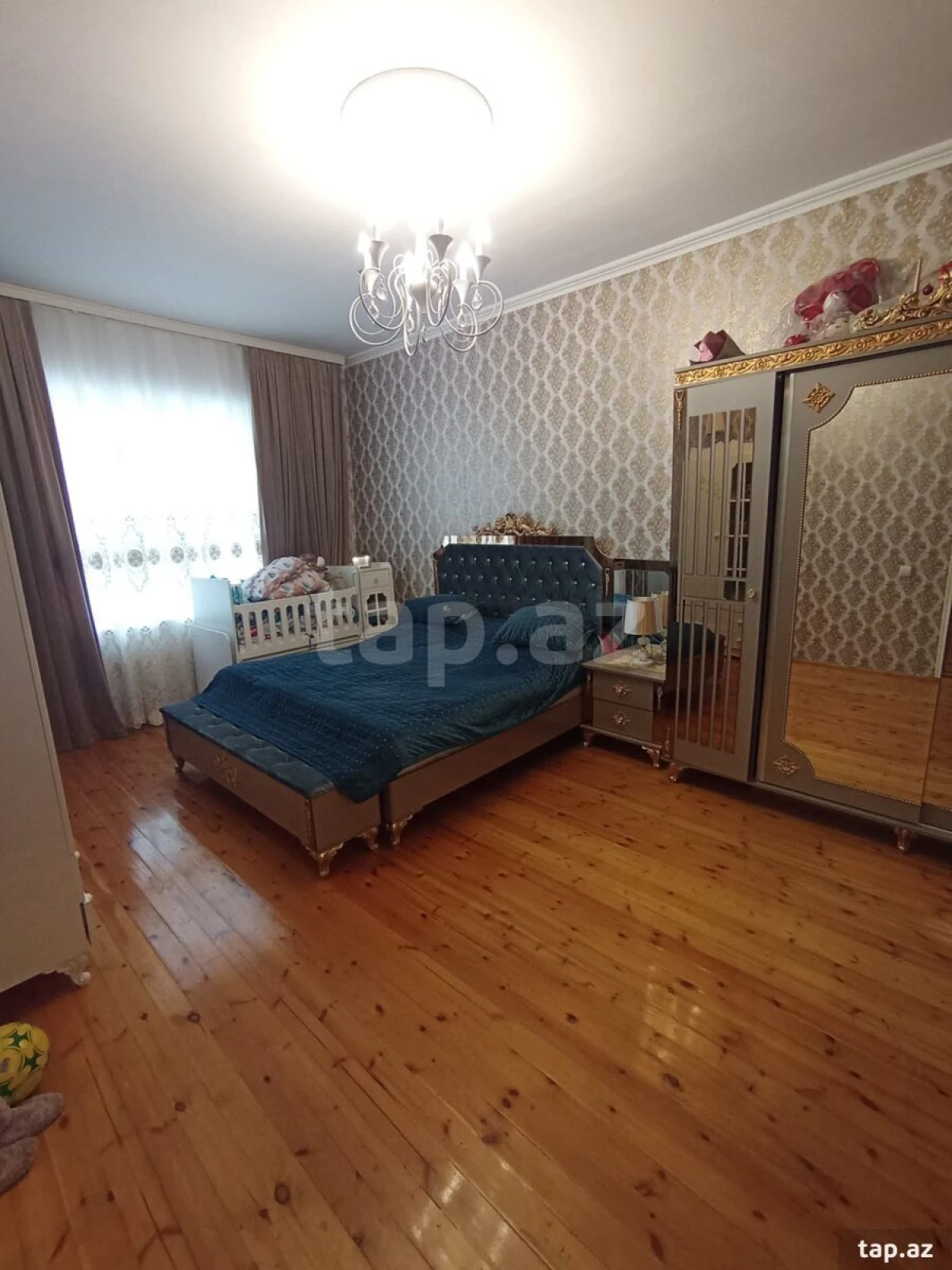 Satılır 4 otaqlı həyət evi