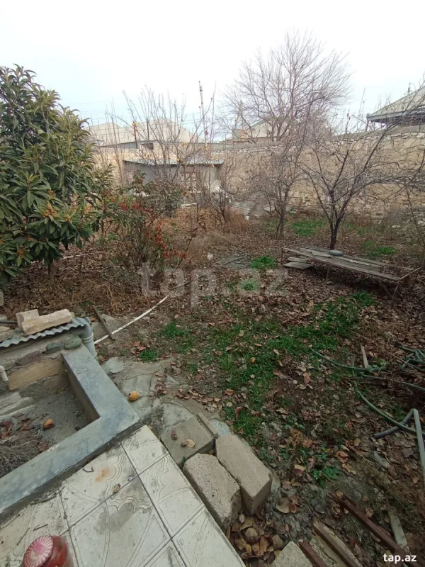 Satılır 4 otaqlı həyət evi