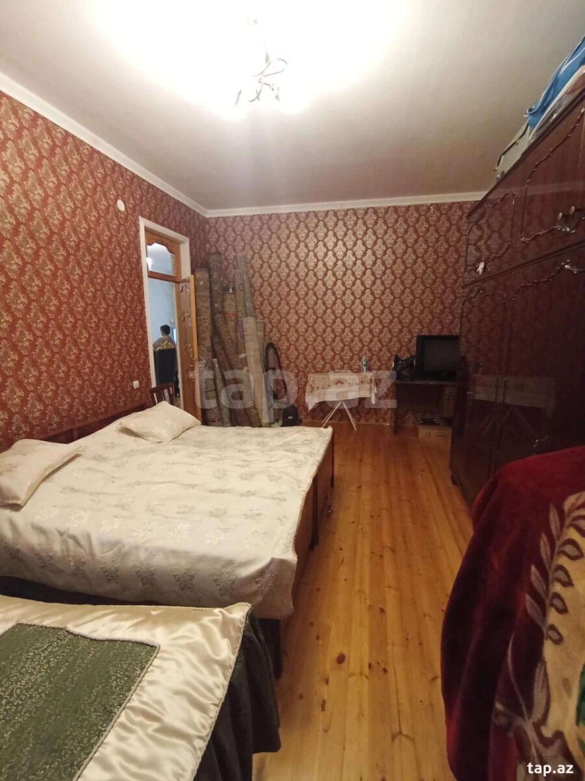 Satılır 4 otaqlı həyət evi