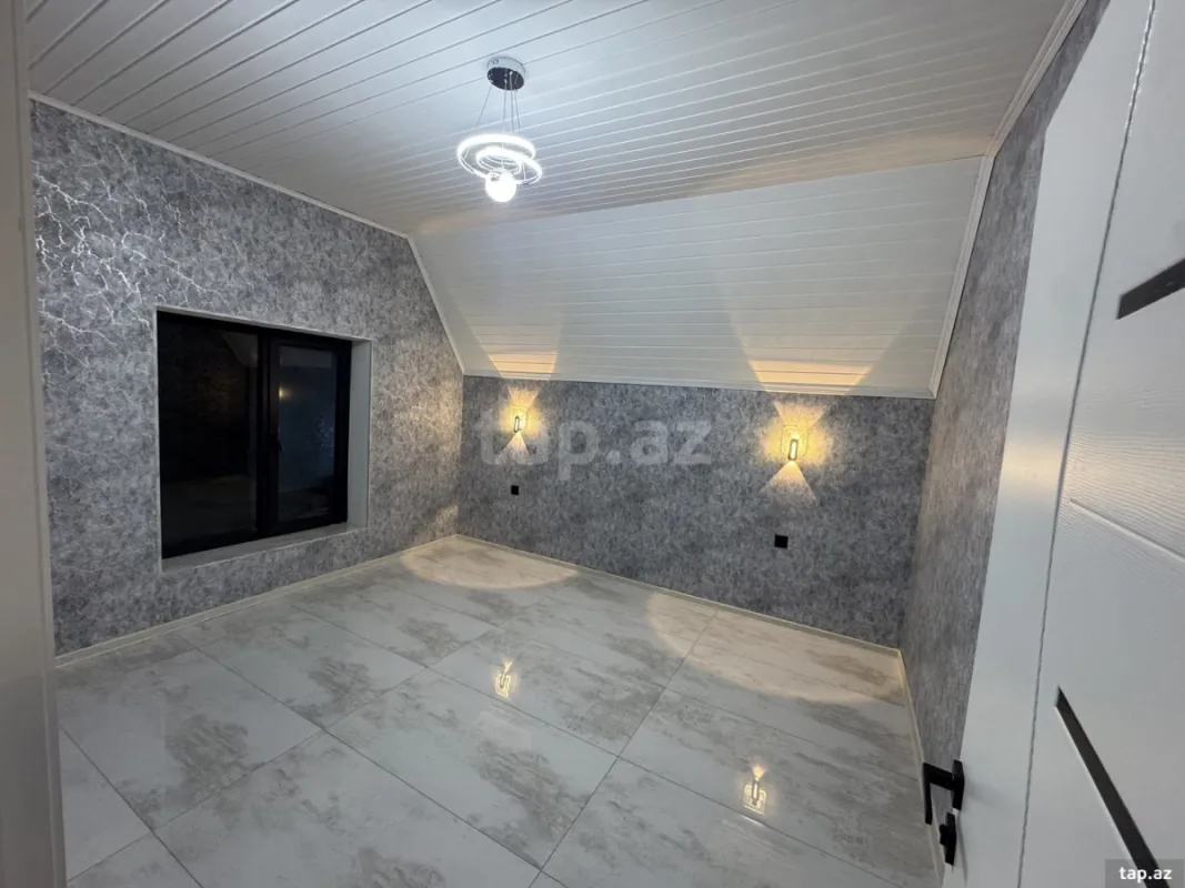 Satılır 5 otaqlı həyət evi