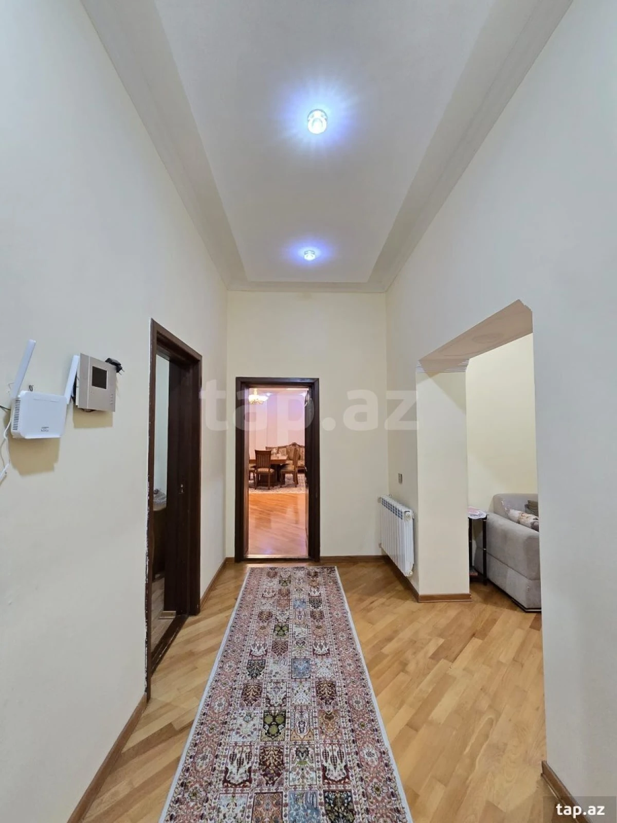 Satılır 7 otaqlı həyət evi 240 m²