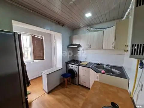 Satılır 1 otaqlı mənzil 40 m²