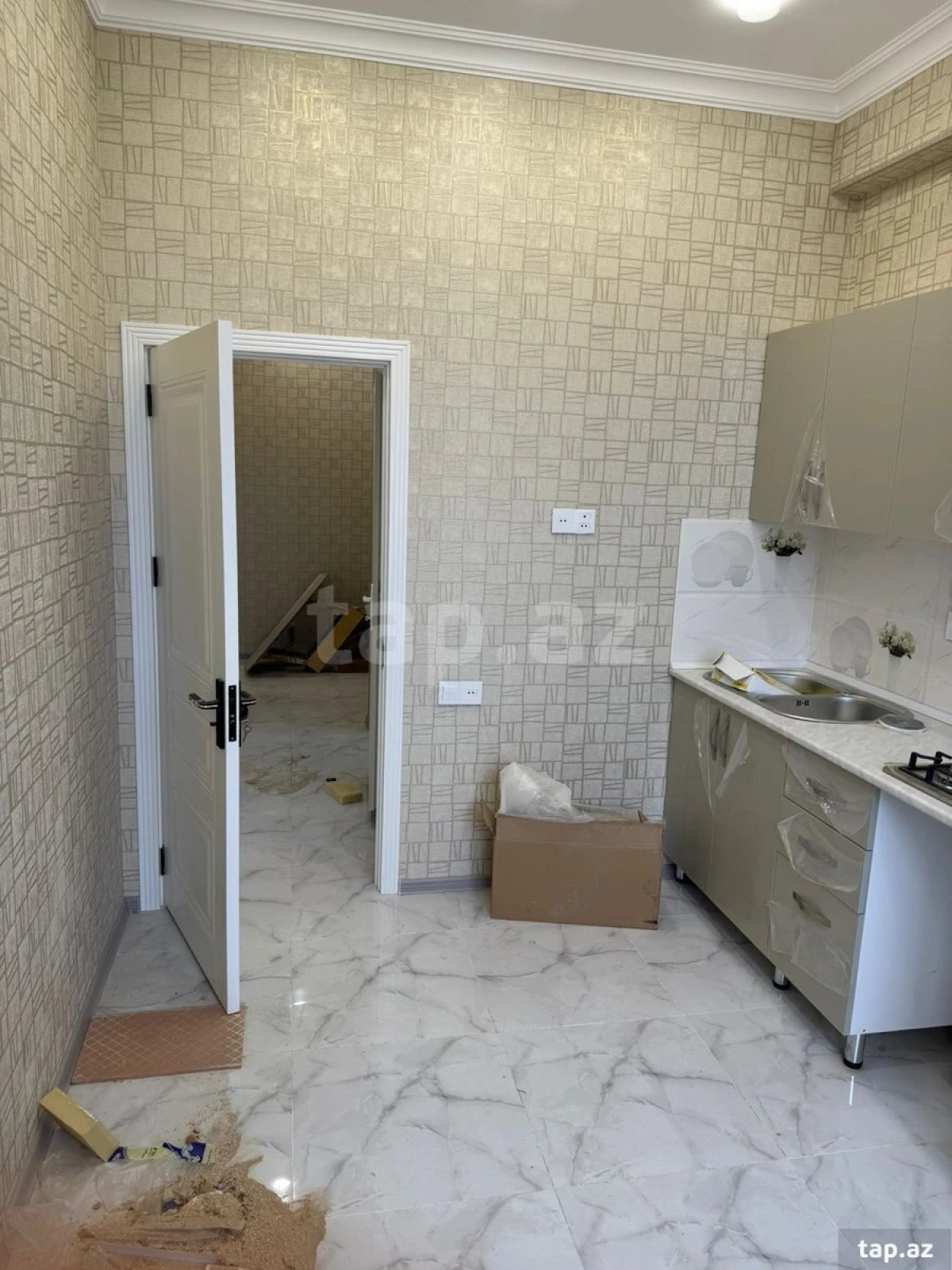 Kirayə verilir 3 otaqlı yeni tikili 66 m²