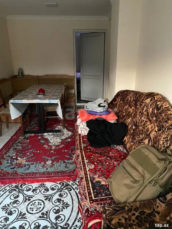Kirayə verilir 2 otaqlı mənzil 50 m²