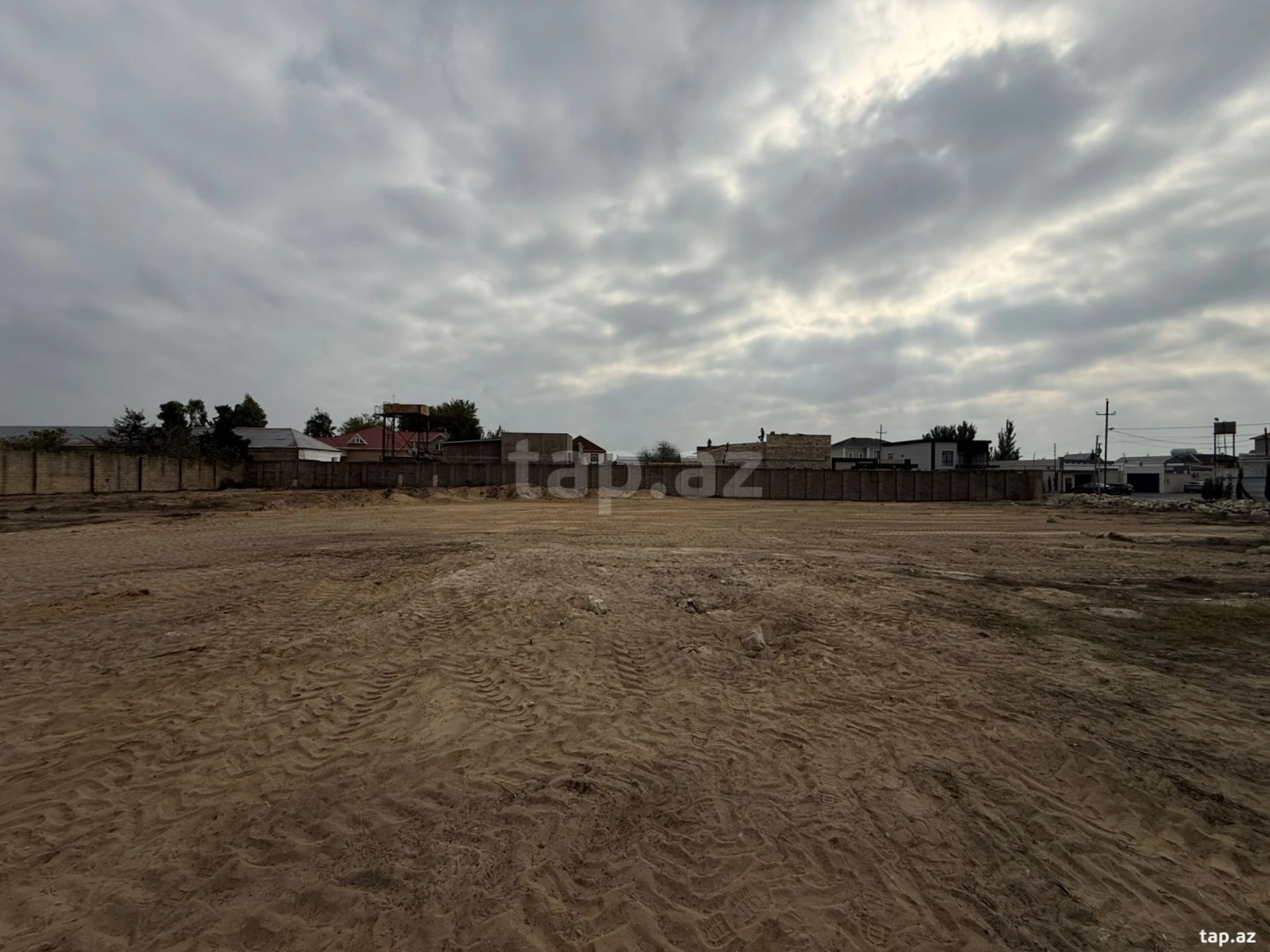 Satılır torpaq sahəsi