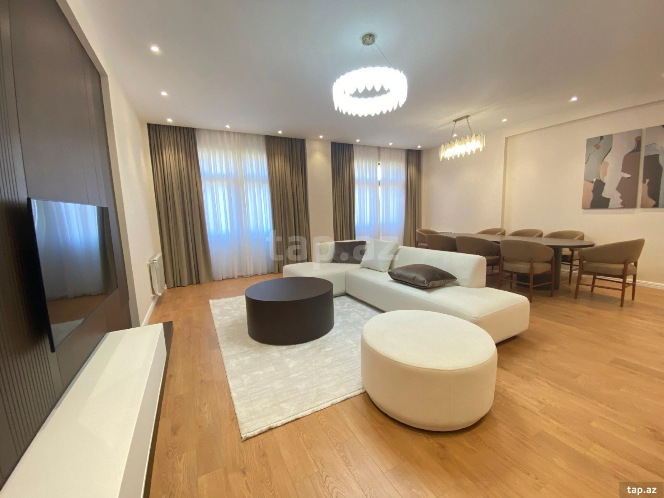 Kirayə verilir 3 otaqlı yeni tikili 180 m²