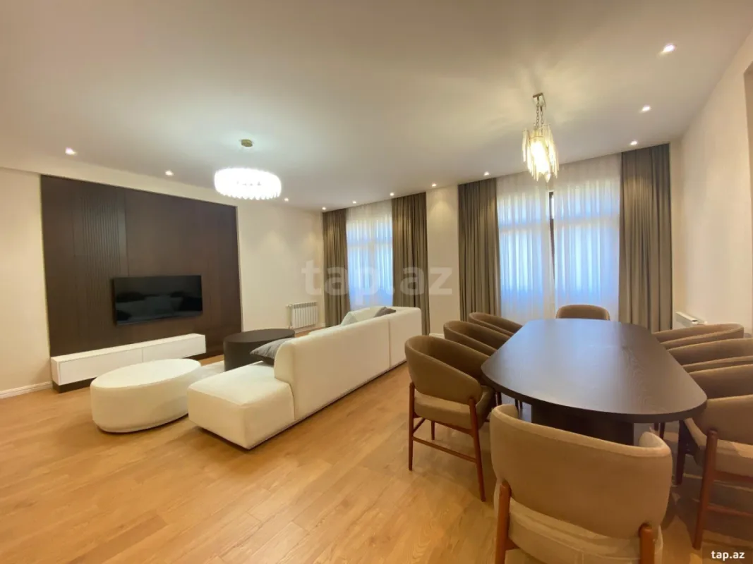 Kirayə verilir 3 otaqlı yeni tikili 180 m²