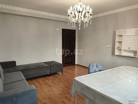 Satılır 3 otaqlı yeni tikili 76.2 m²