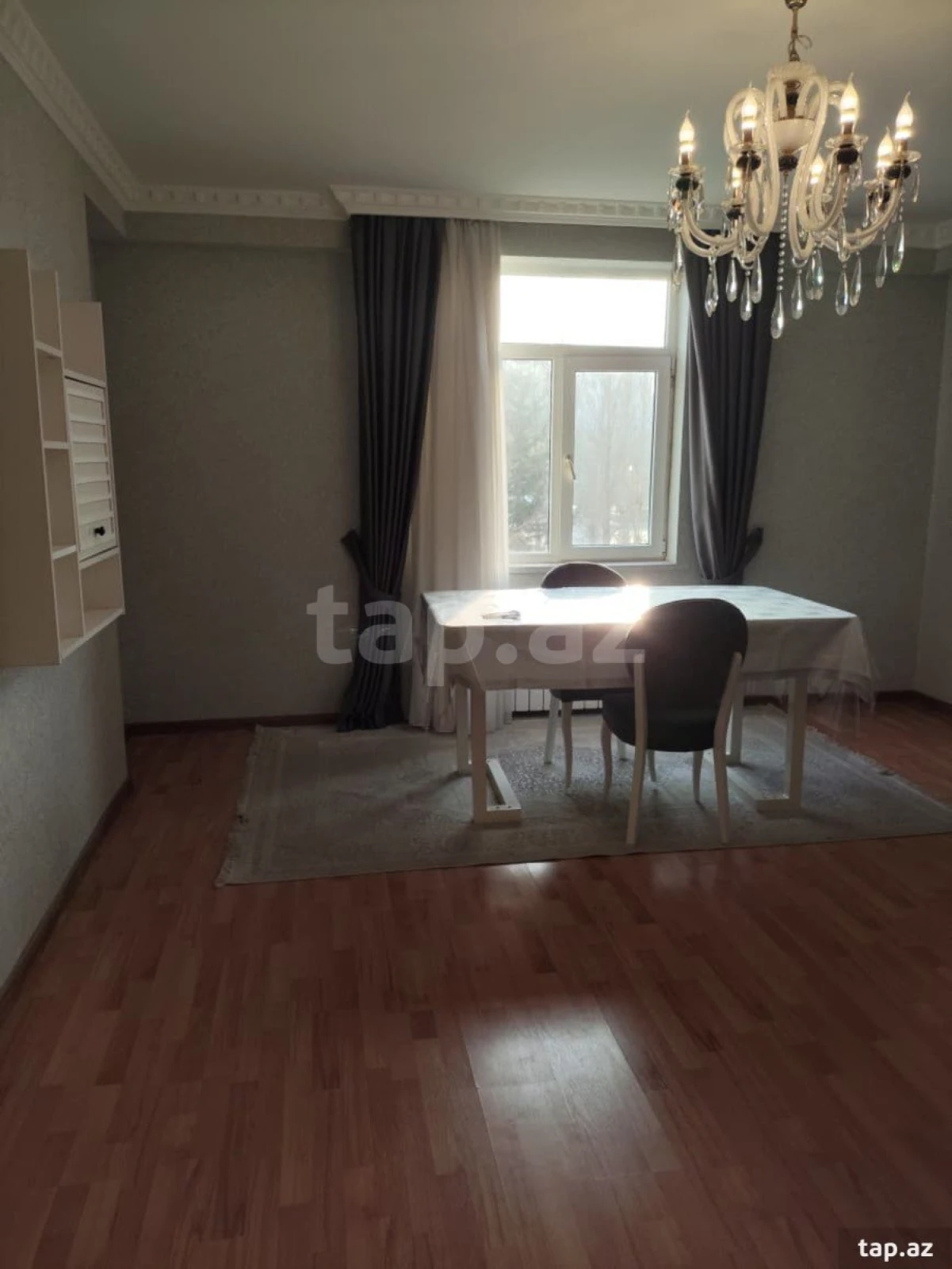 Satılır 3 otaqlı yeni tikili 76.2 m²