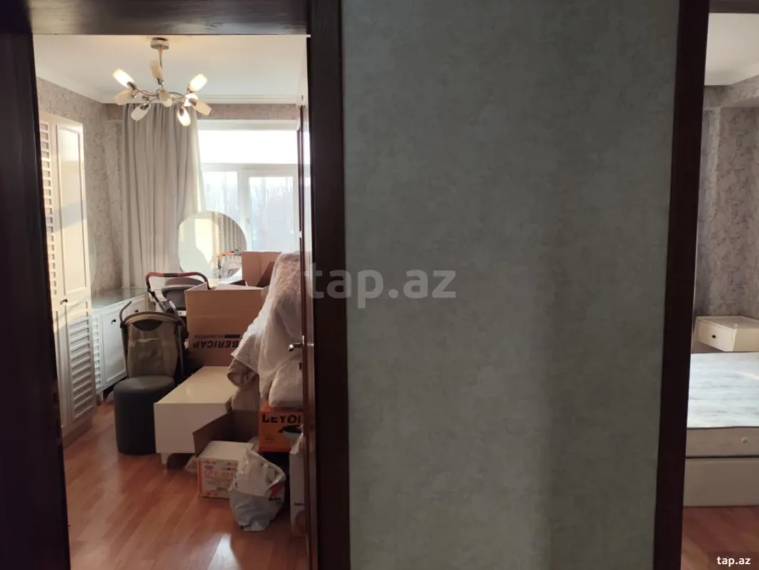 Satılır 3 otaqlı yeni tikili 76.2 m²