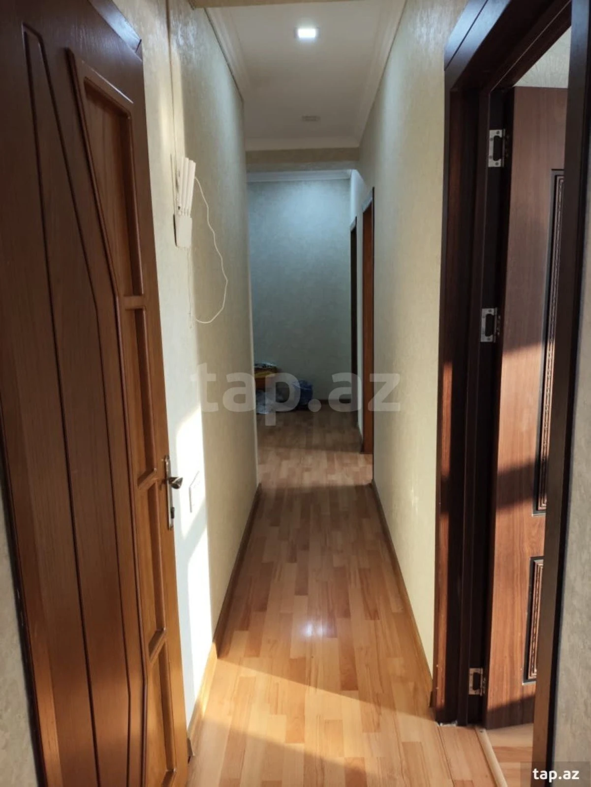 Satılır 3 otaqlı yeni tikili 76.2 m²