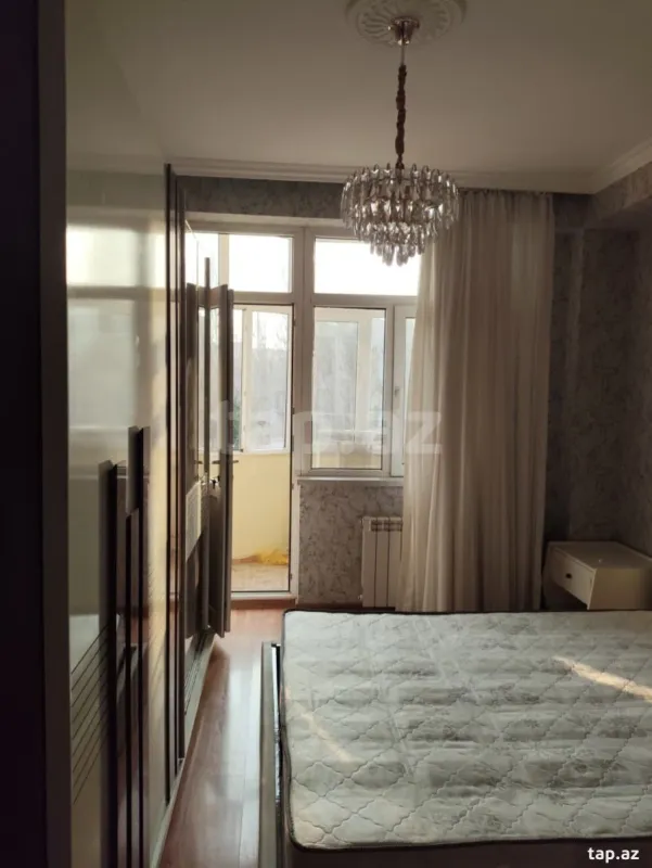 Satılır 3 otaqlı yeni tikili 76.2 m²