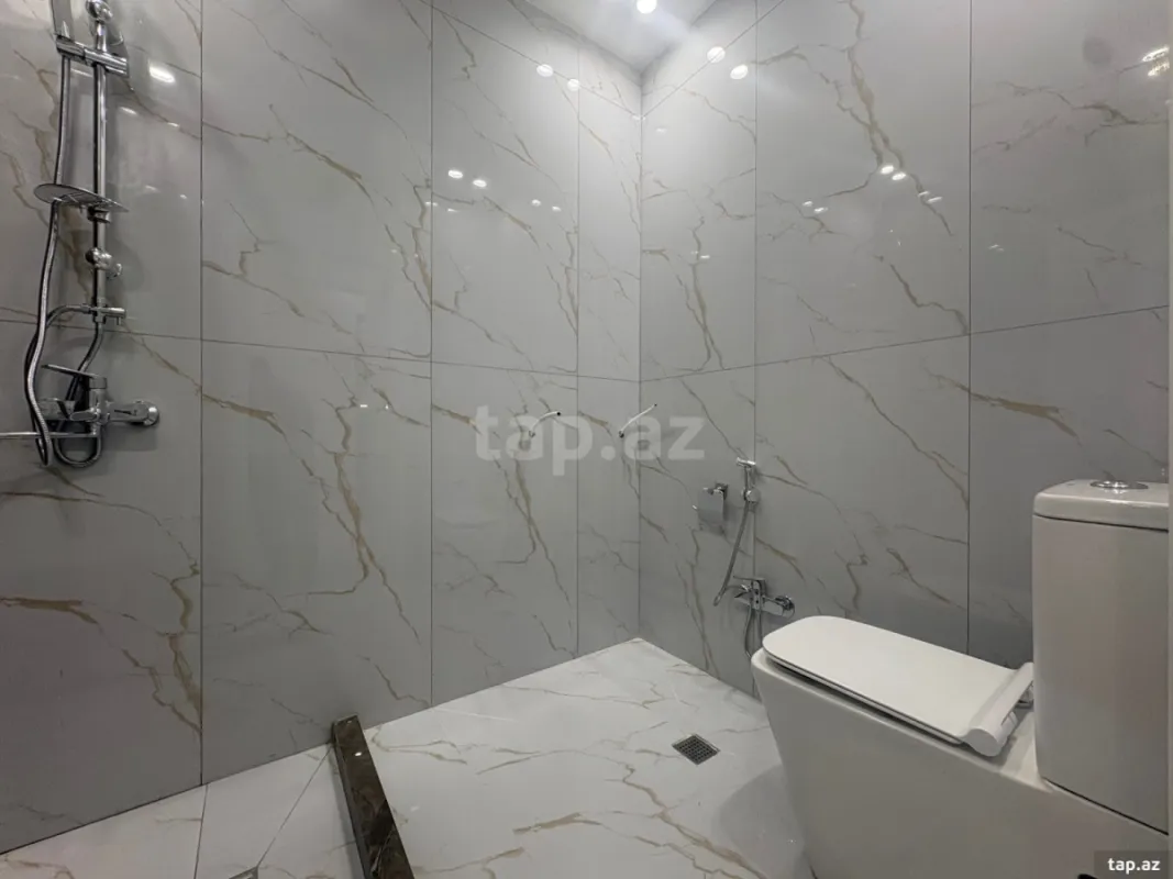 Satılır 2 otaqlı yeni tikili 52 m²
