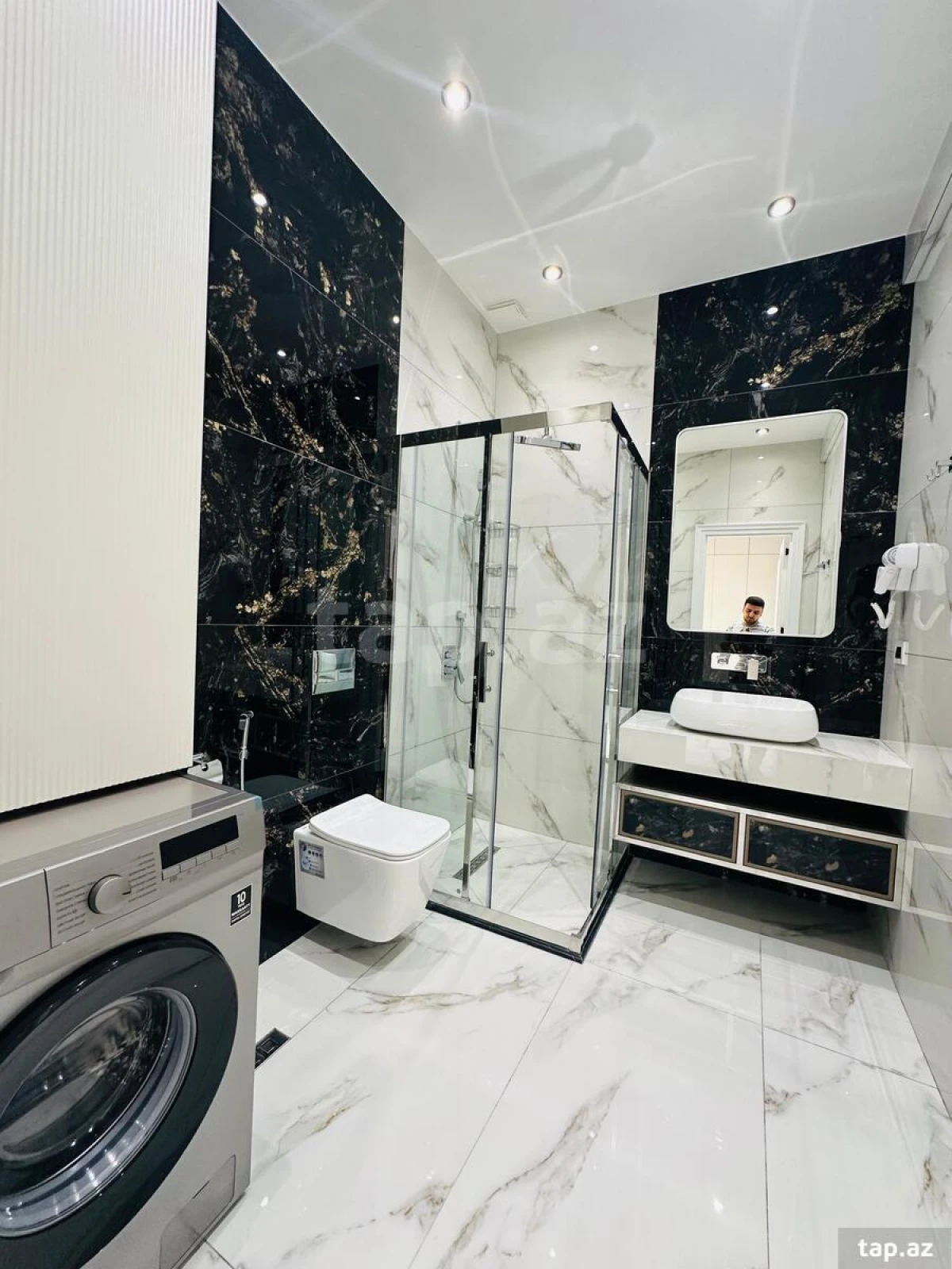 Satılır 2 otaqlı yeni tikili 68 m²