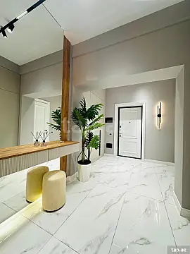 Satılır 2 otaqlı yeni tikili 68 m²