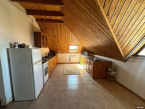 Satılır 3 otaqlı yeni tikili 160 m²