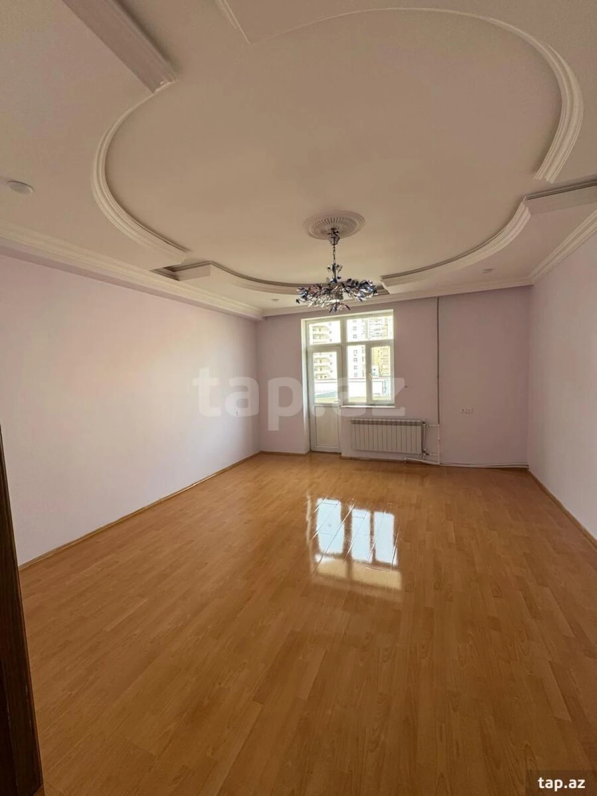 Satılır 3 otaqlı yeni tikili 115 m²