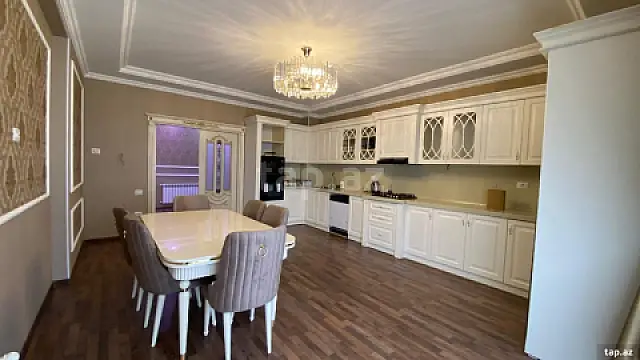 Satılır 5 otaqlı yeni tikili 285 m² — Bakı 5 otaq 285.00 m²